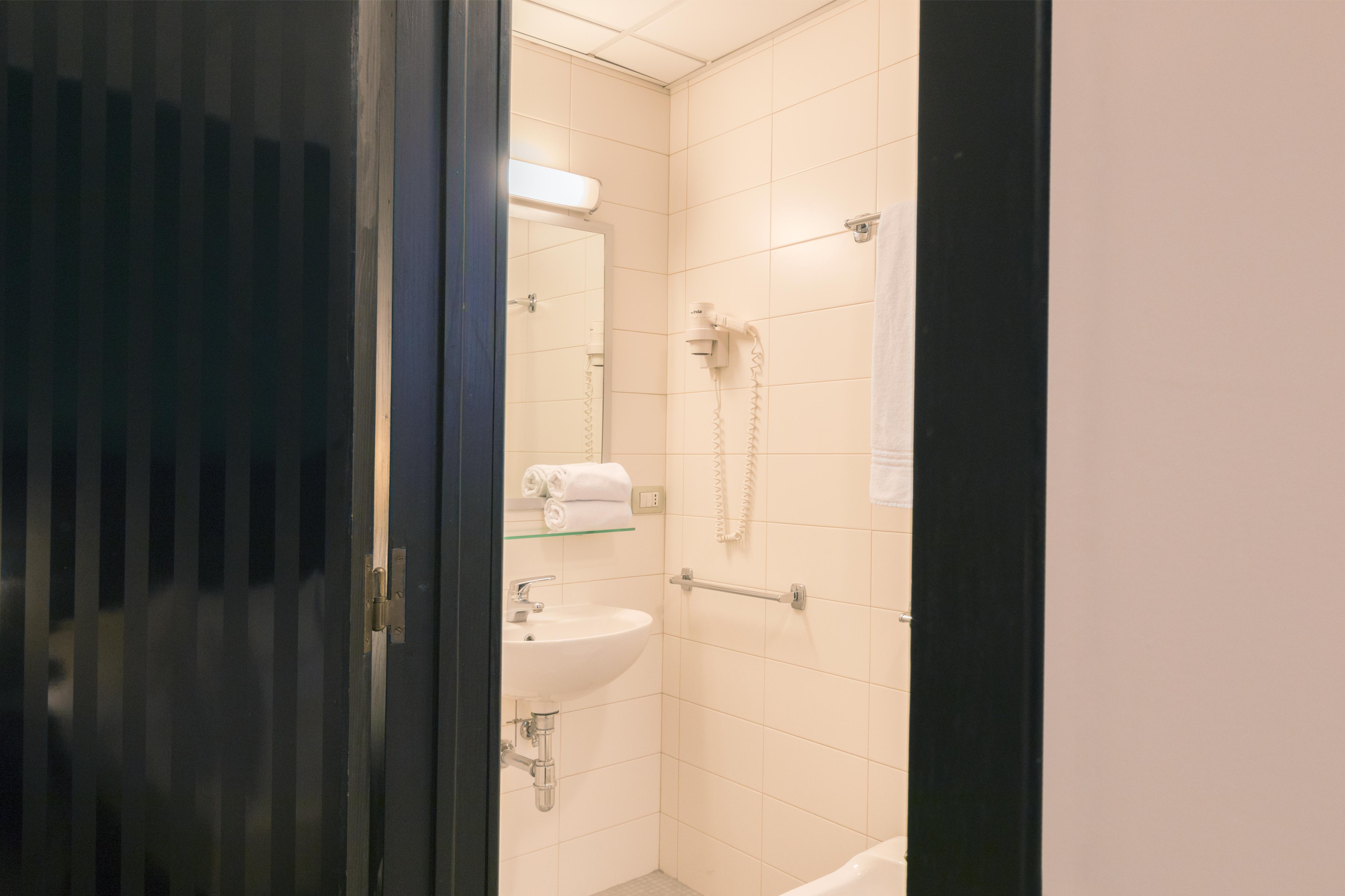 Executive Business Hotel Bari Bagian luar foto
