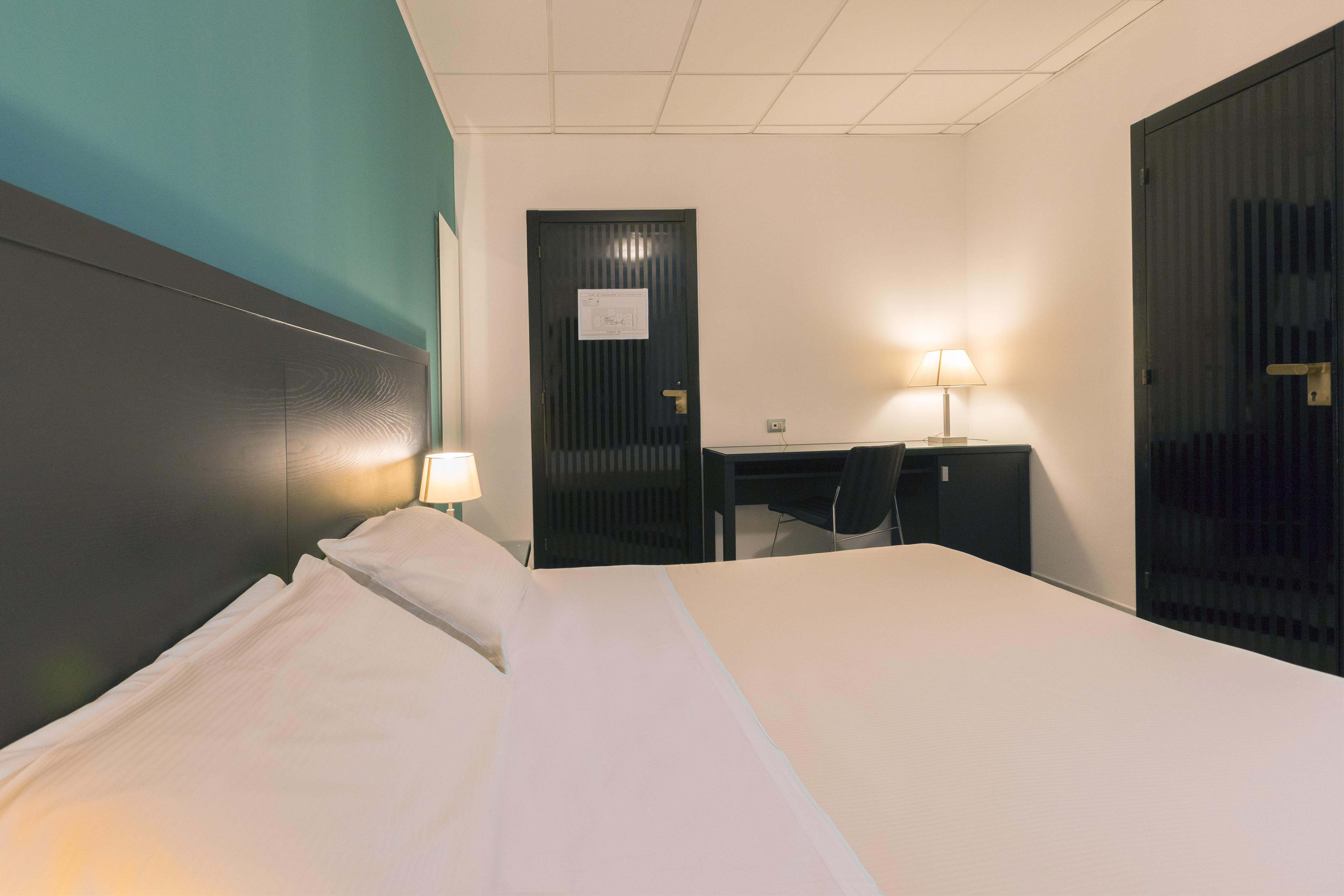 Executive Business Hotel Bari Bagian luar foto