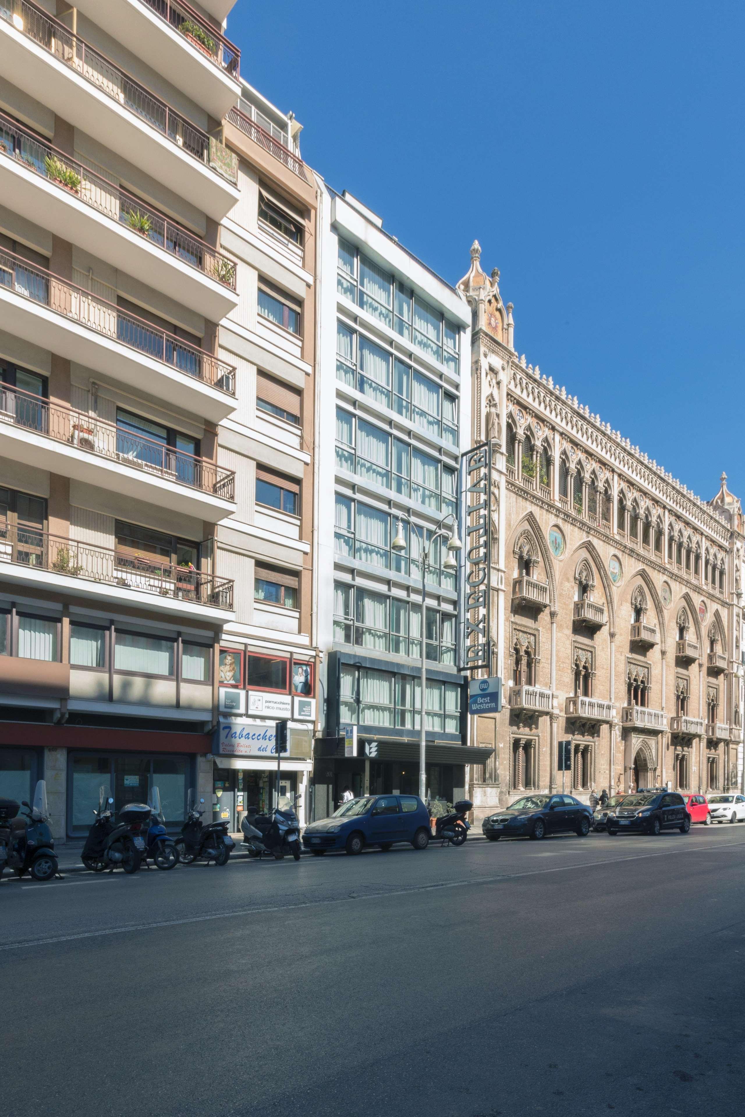 Executive Business Hotel Bari Bagian luar foto
